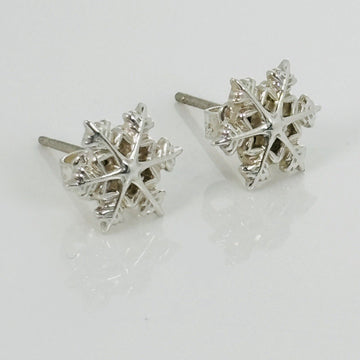 RARE Tiffany Mini Snowflake Stud Earrings in Sterling Silver Holiday Snow