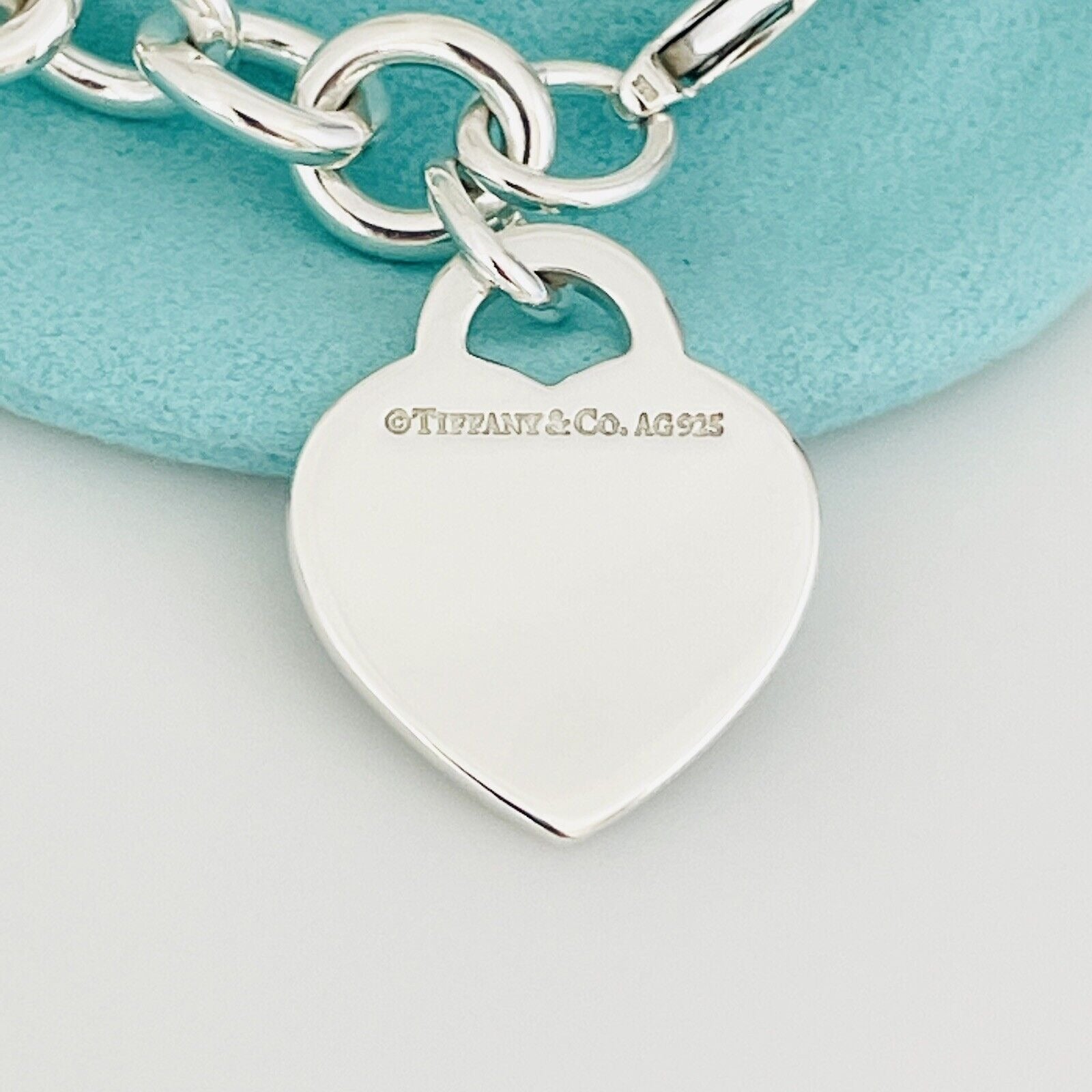 Please Return to Tiffany Heart Tag Charm Bracelet With Tiffany Blue Gift Pouch