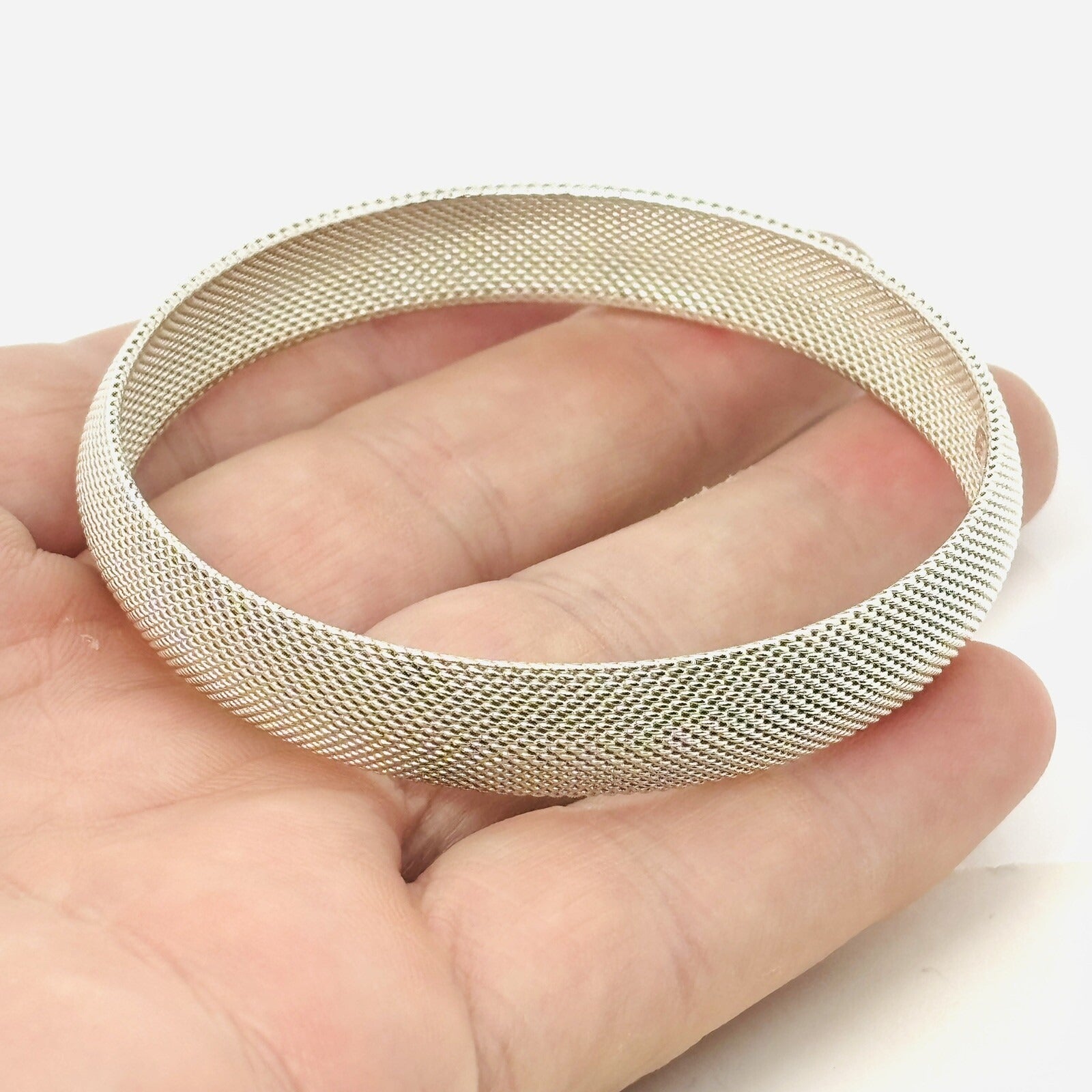 7.5" Tiffany & Co Somerset Firm Dome Mesh Bangle Bracelet in Silver - 0