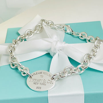 7.75” Please Return To Tiffany Oval Tag Charm Bracelet in Silver - 0