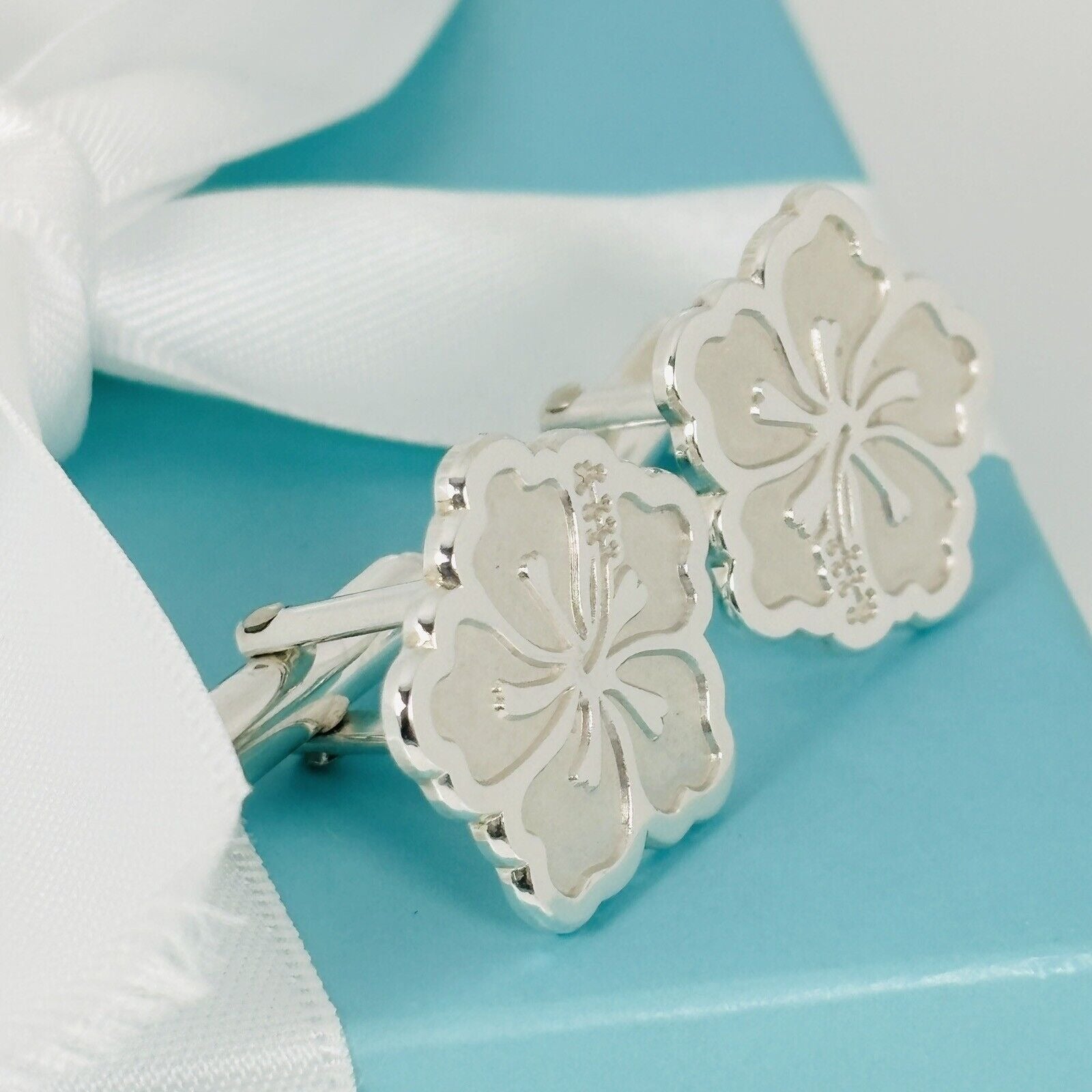 RARE Tiffany & Co Hibiscus Flower Cufflinks in Sterling