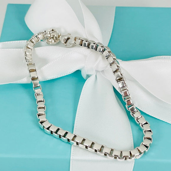 7” SMALL Tiffany & Co Venetian Box Link Bracelet in Sterling Silver