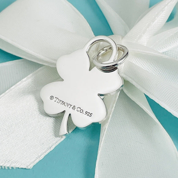 Tiffany & Co Silver Good Luck Shamrock Lucky Irish 4 Leaf Clover Charm Pendant