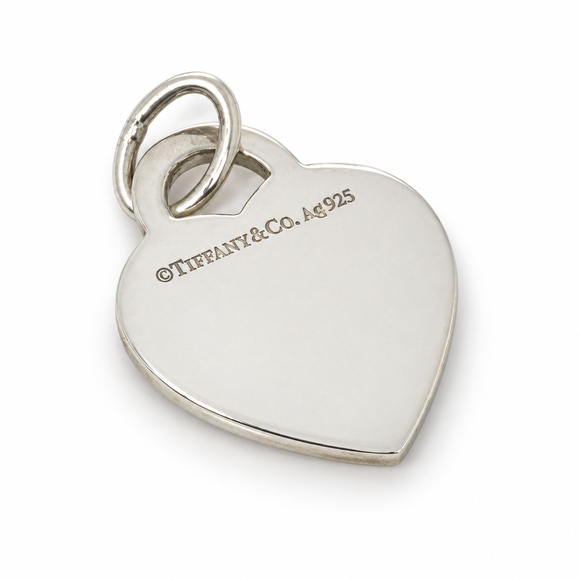Tiffany & Co. Letter R Heart Pendant or Charm Notes Alphabet in 925 Silver