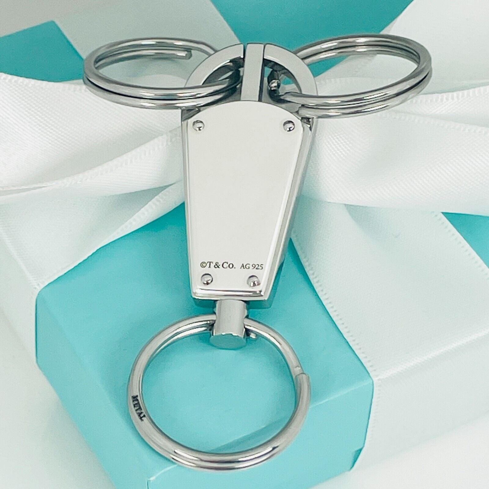PRISTINE Tiffany & Co 1837 Valet Key Ring Chain in Sterling Silver