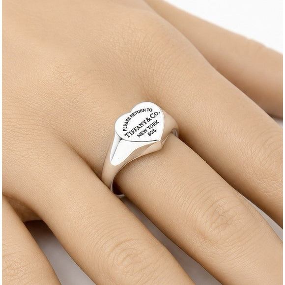 Size 9.5 Return to Tiffany Heart Signet Ring in Sterling Silver