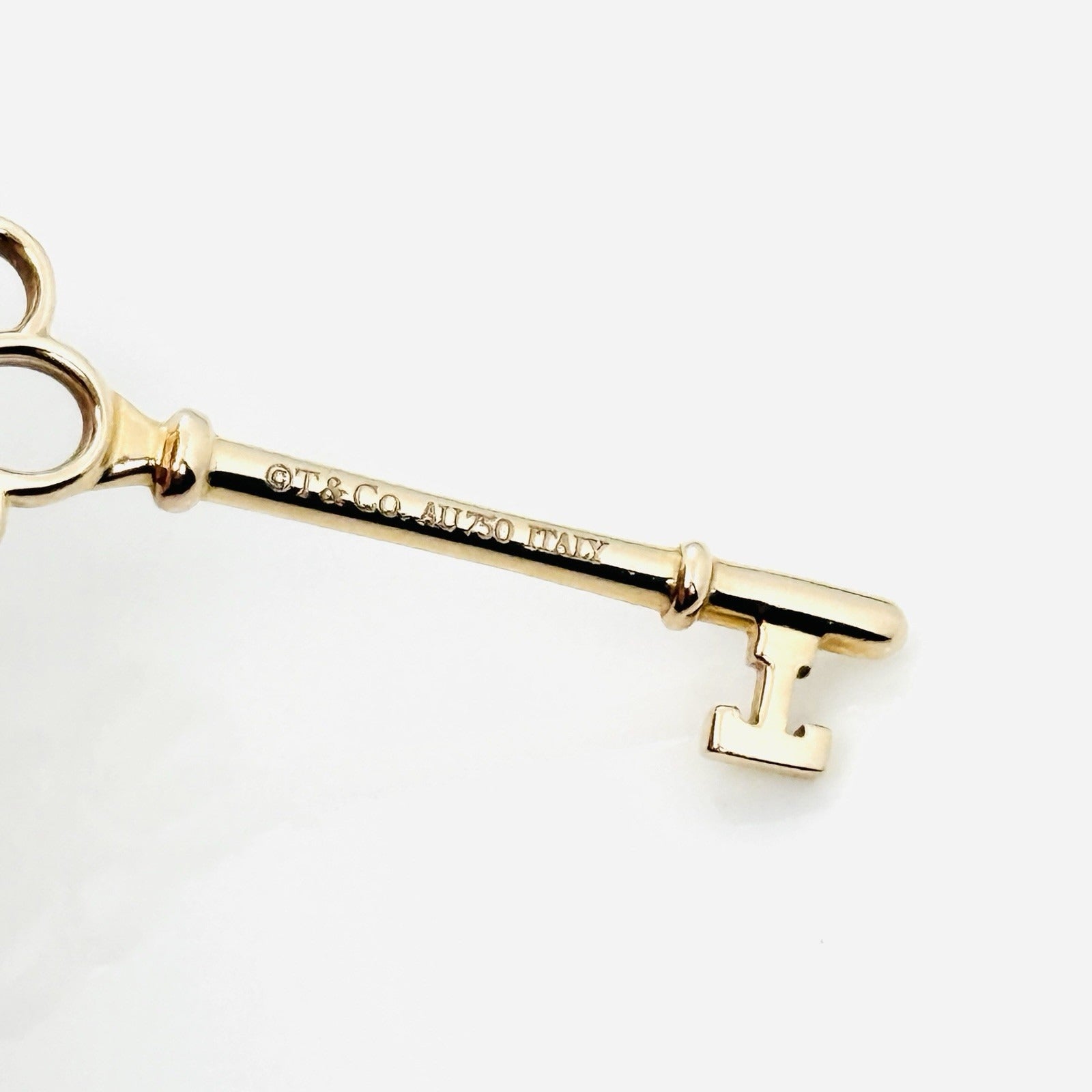 Tiffany & Co Rose Gold Celtic Knot Key Pendant 18K 750