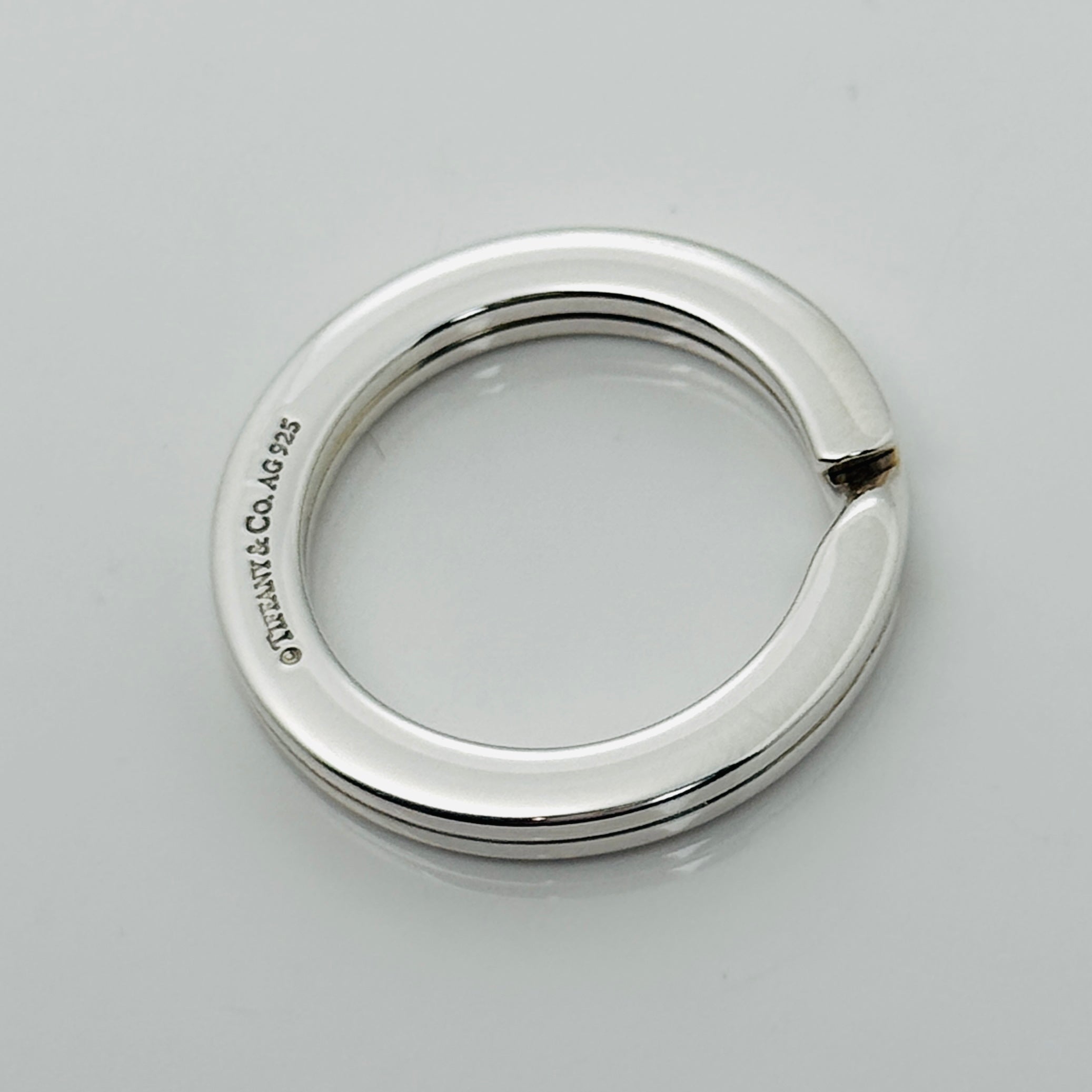Tiffany & Co Heavy Thick Key Ring in Sterling Silver Keyring