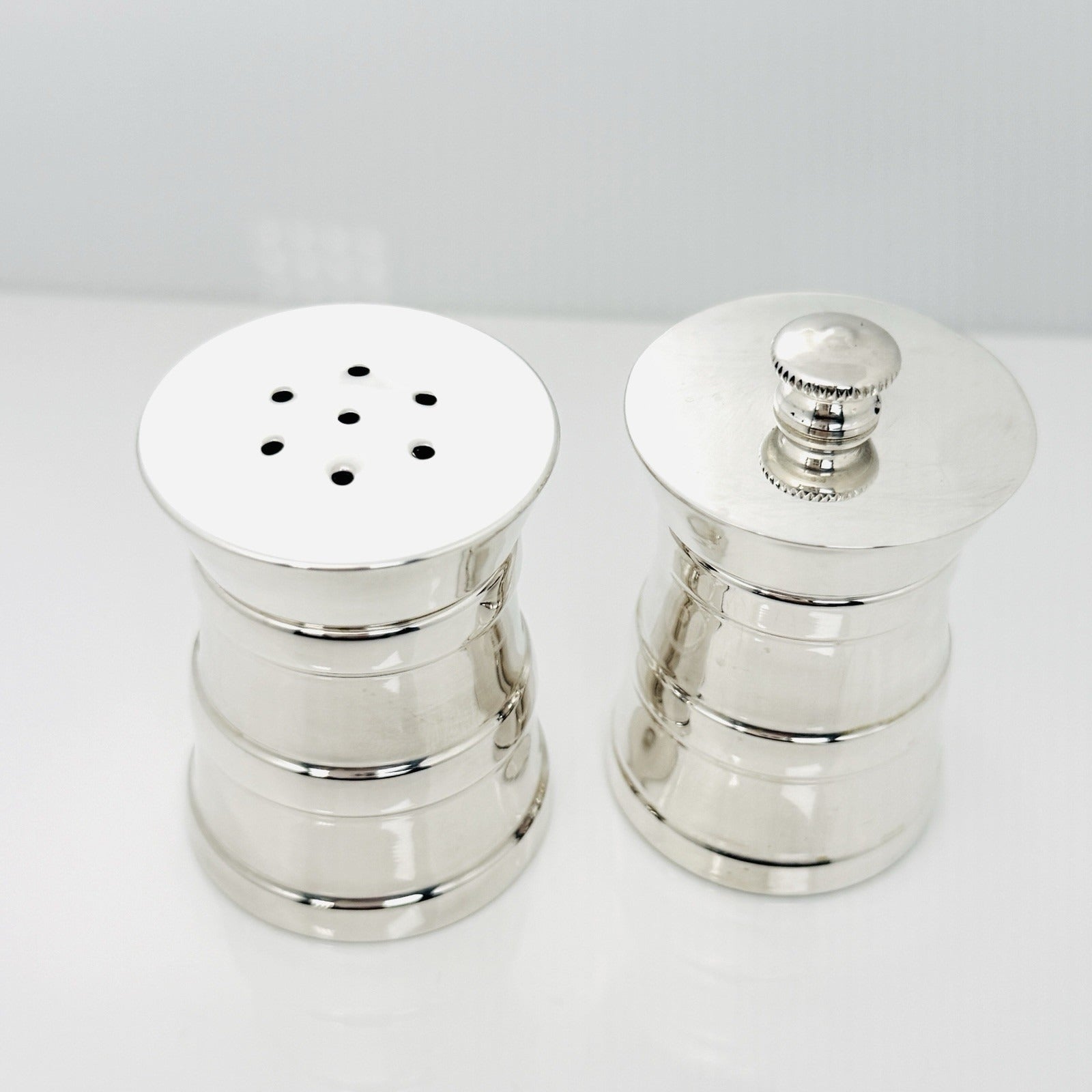 Tiffany & Co Vintage Salt and Pepper Grinder Shakers Set in Sterling Silver - 0