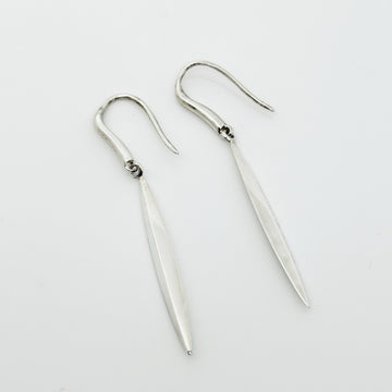 Tiffany & Co Feather Earrings by Elsa Peretti Drop Elongated Dangle Hook