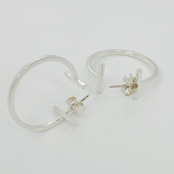 Tiffany T Square Wire Smile Medium 0.90" Hoop Earrings in Silver