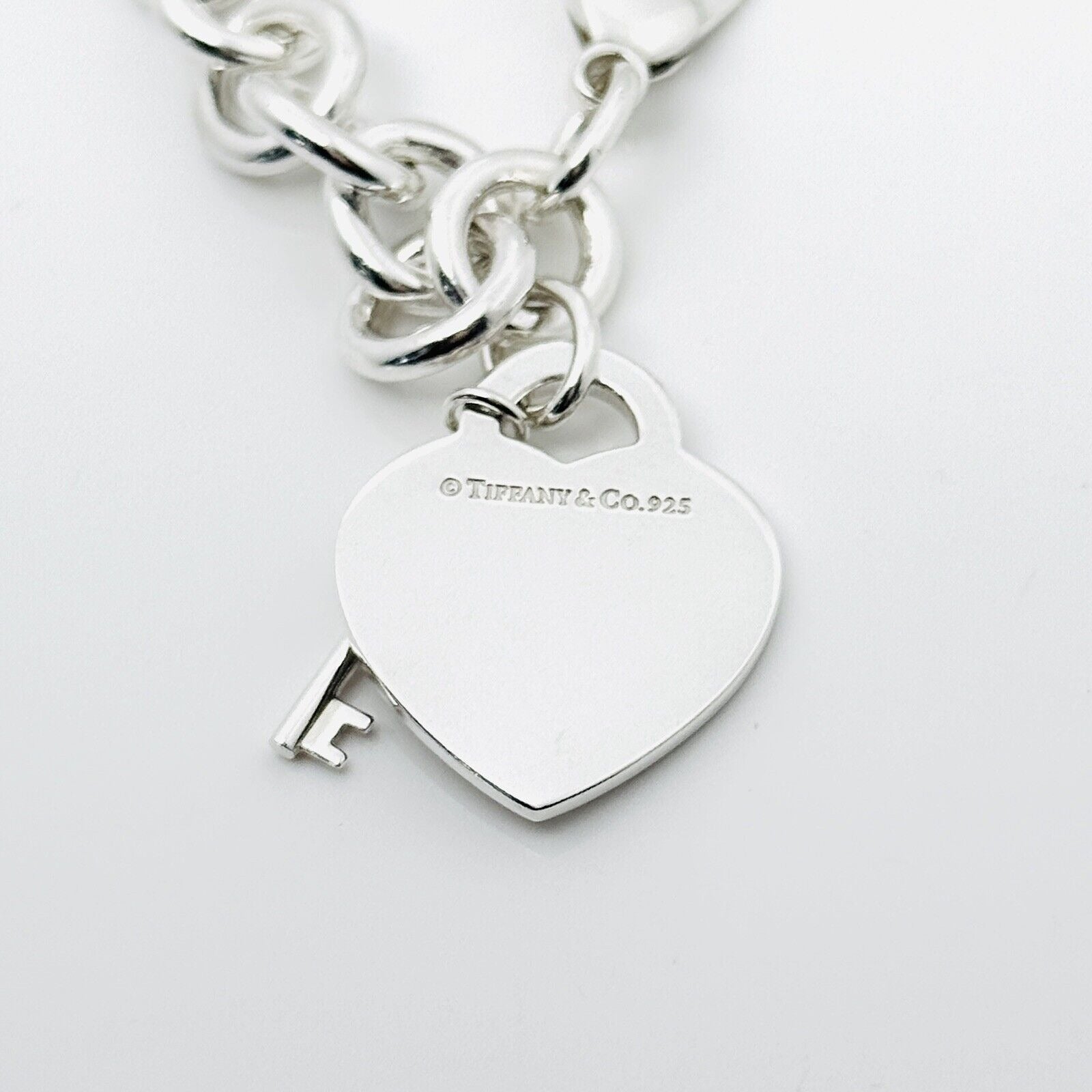 Please Return to Tiffany Heart Tag Charm Key Bracelet Medium 7.5