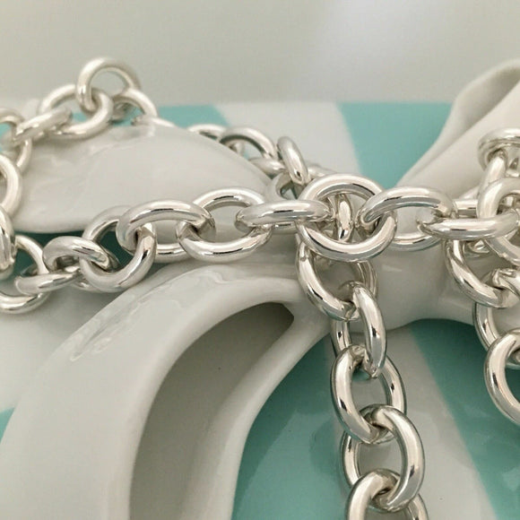 18" Tiffany & Co Silver Classic Blank Heart Tag Toggle Necklace in Silver