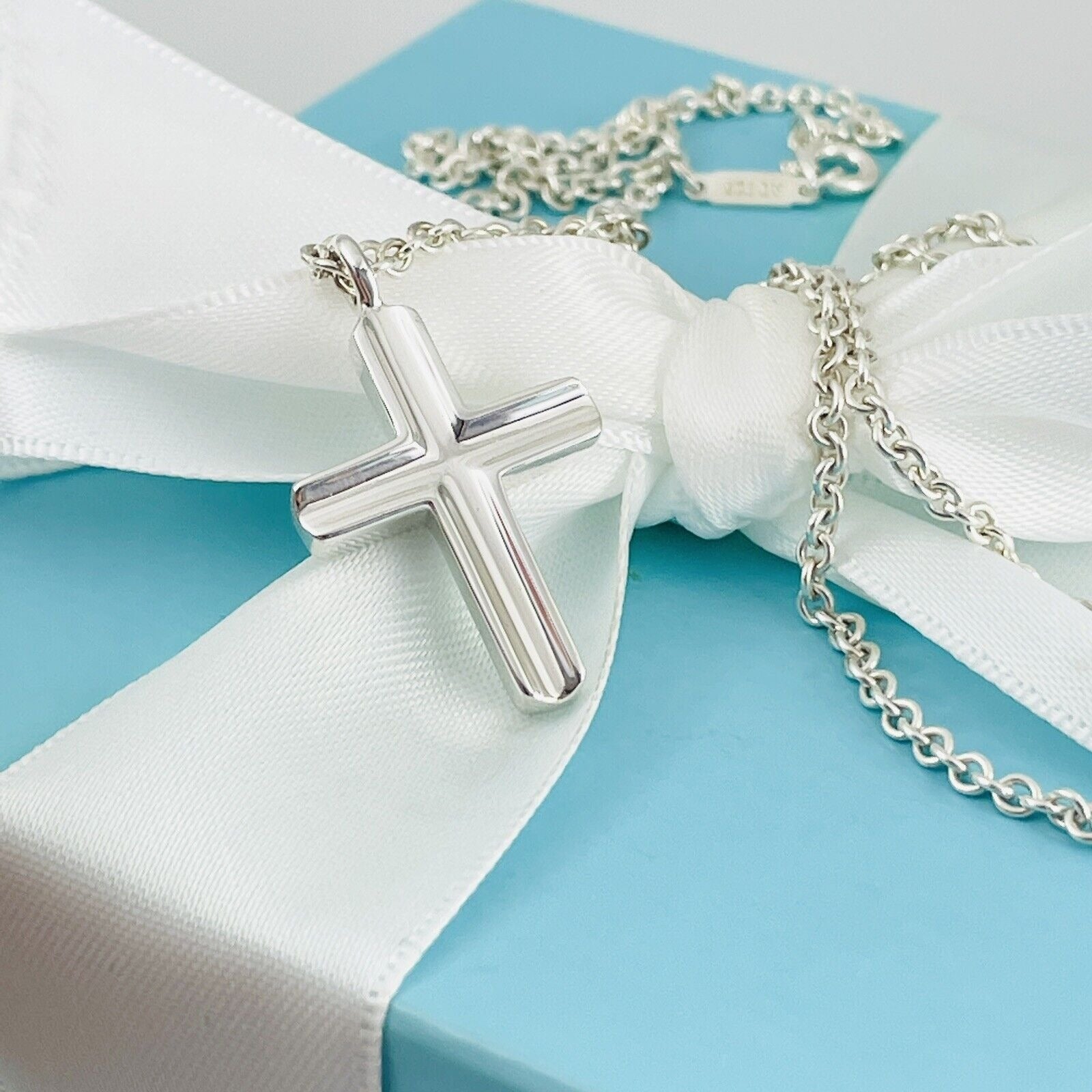 24 inch Tiffany Mens Unisex Cross Large Link Necklace in Concave Sterling Silver