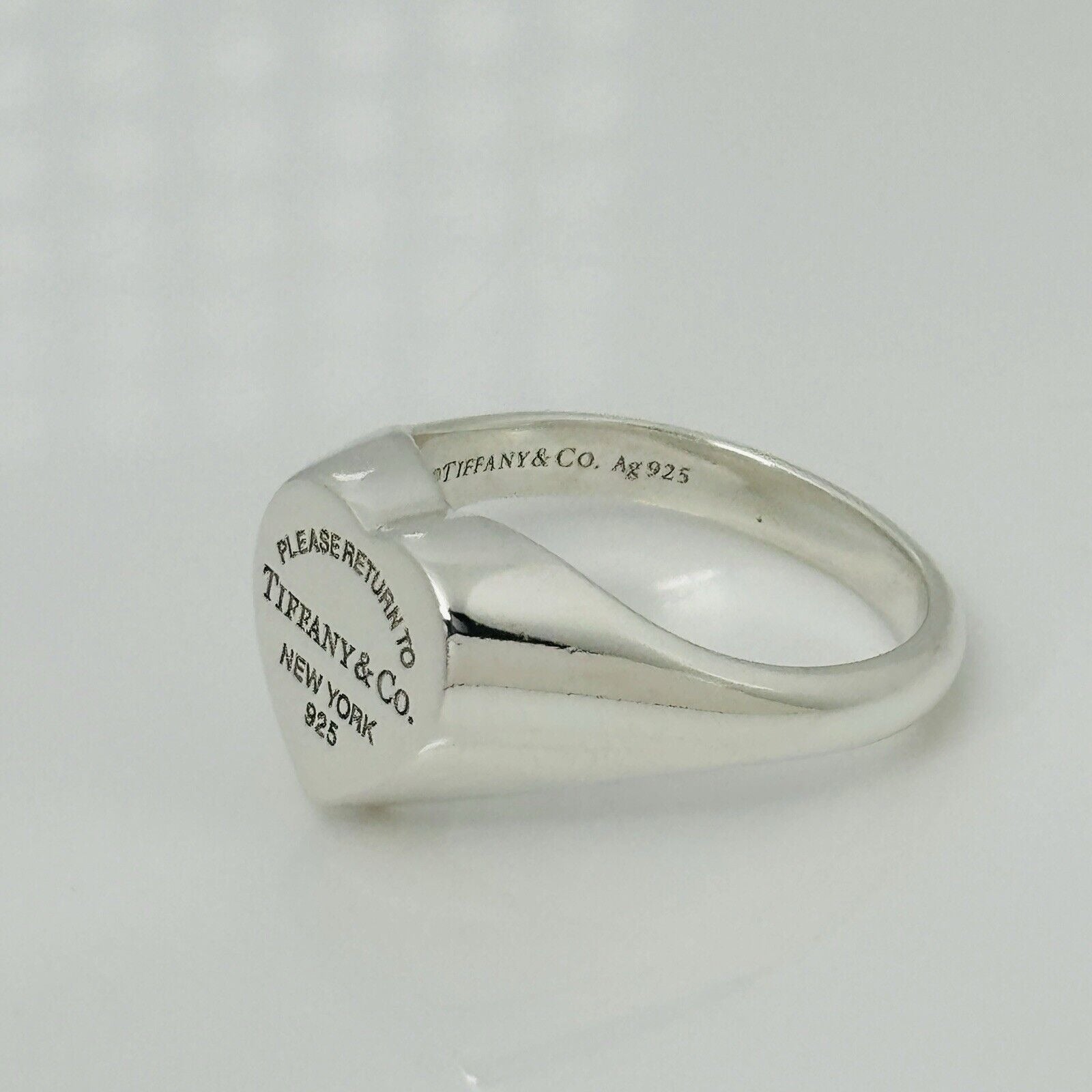 Return to Tiffanyハートシグネットリング シルバーS TIFFANY silver heart form signet ring “return to tiffany