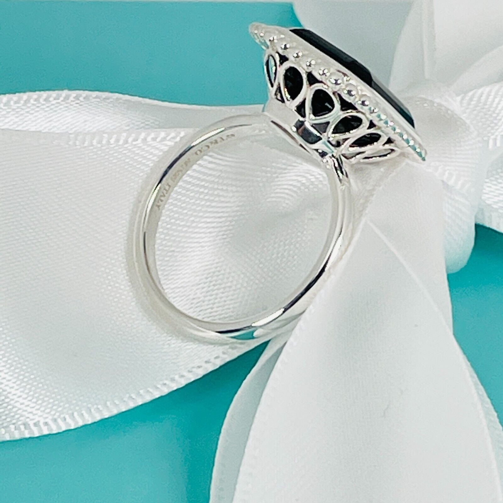 Size 7 Tiffany & Co Black Onyx Ziegfeld Daisy Flower Ring in Silver