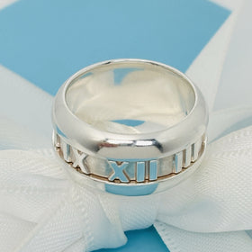 Size 7 Tiffany Atlas Ring Unisex Wide Band Roman Numerals in Sterling Silver