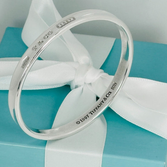 Tiffany & Co. 1837 Bangle Bracelet in Sterling Silver 7" Small