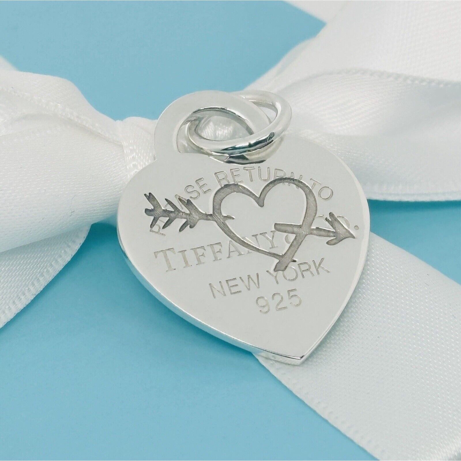 Large Return to Tiffany Etched Love Arrow Heart Tag Pendant Charm Cupid Silver