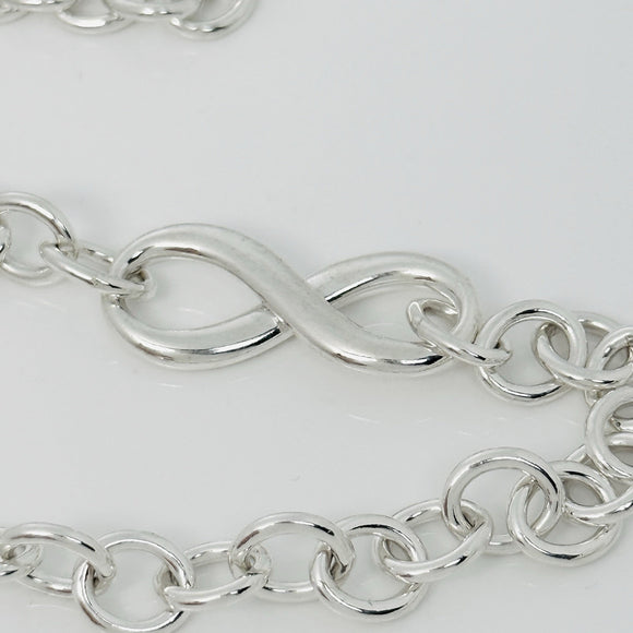 18" Tiffany & Co Infinity Pendant Necklace Large Heavy Rounds Links in Silver