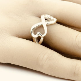 Size 7.5 Tiffany Eternal Infinity Loving Hearts Ring Band Paloma Picasso Silver - 0