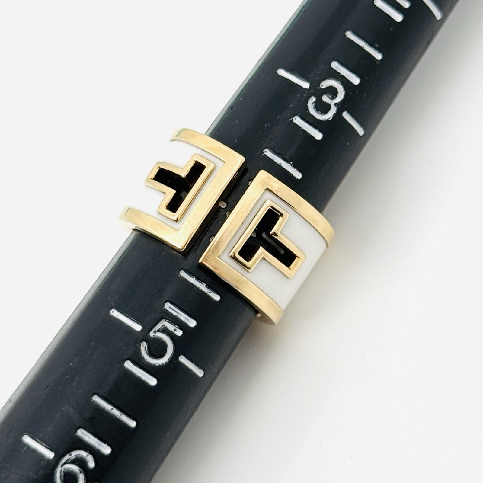 Size 4 Tiffany & Co T Square Cutout Ring in White Ceramic and Yellow Gold