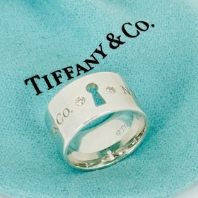 Size 4.5 Tiffany NY New York Keyhole Diamond Wide Band Ring in Sterling Silver - 0