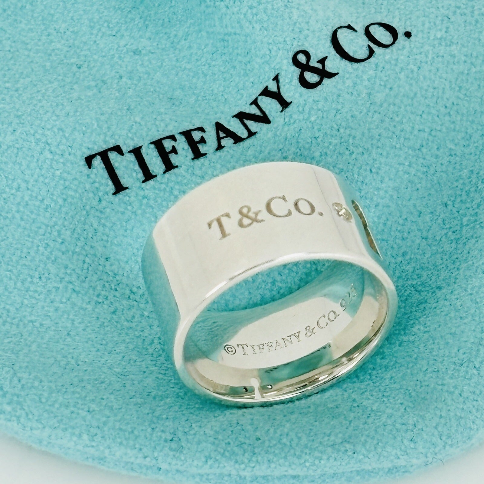 Size 4.5 Tiffany NY New York Keyhole Diamond Wide Band Ring in Sterling Silver