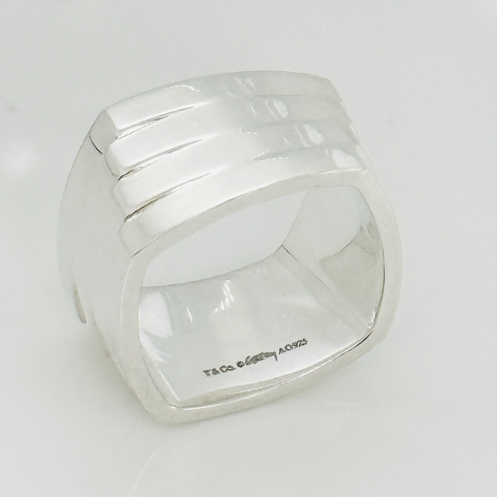 RARE Size 7.5 Tiffany Frank Gehry Torque Ring 4 layers Wide in Sterling Silver