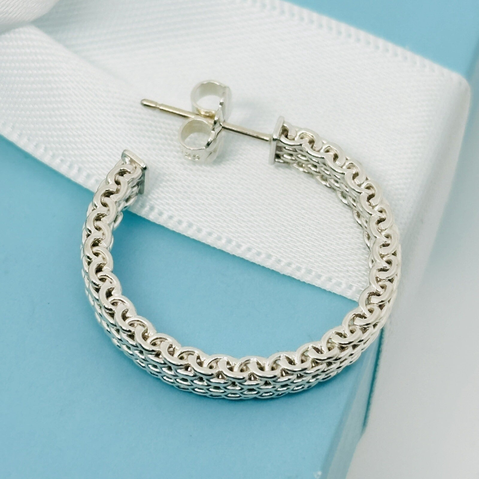 1 Tiffany & Co Somerset Mesh Hoop Huggie Earring Large 1.27" Single Replacement