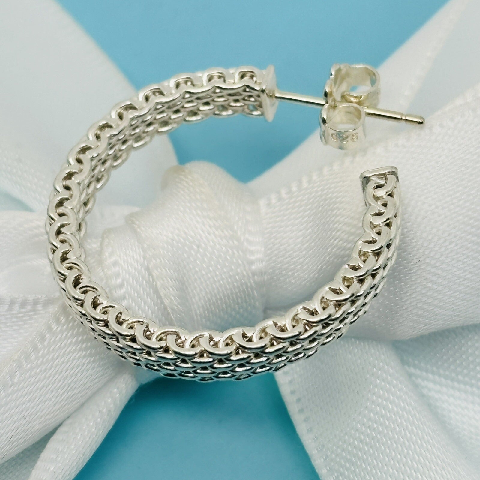 1 Tiffany & Co Somerset Mesh Hoop Huggie Earring Large 1.27" Single Replacement