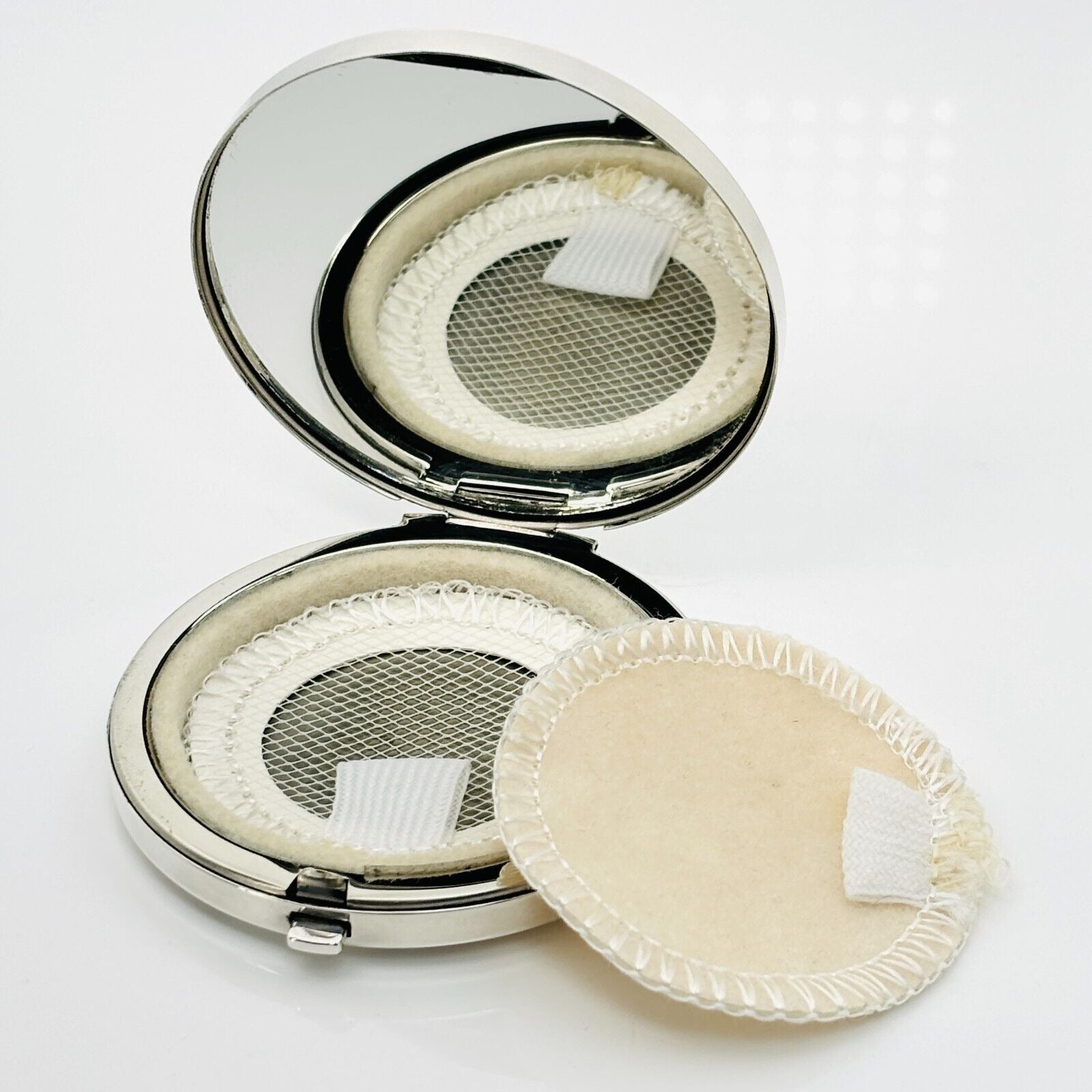 Tiffany & Co Makeup Cosmetic Purse Mirror Folding Compact Round in Silver