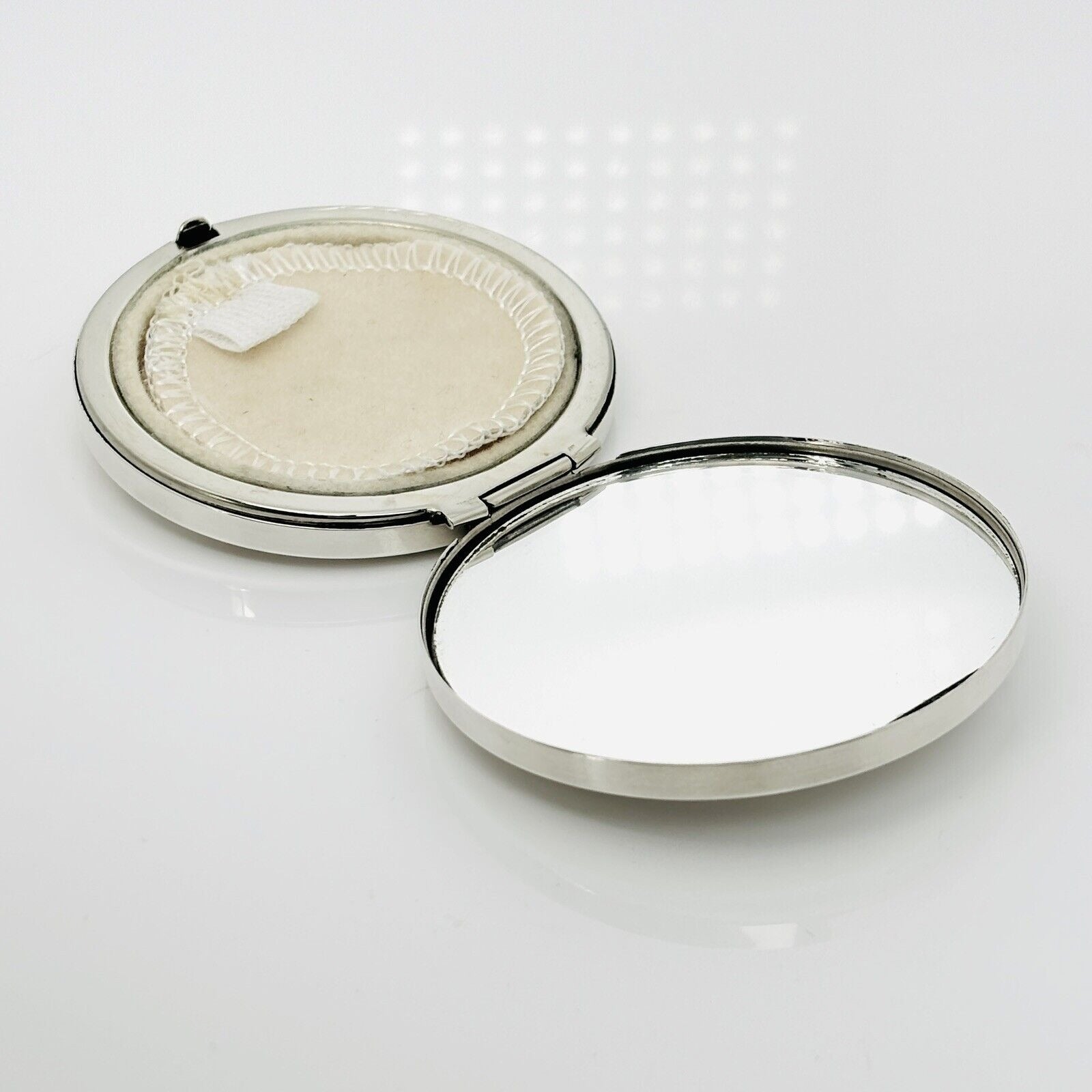 Tiffany & Co Makeup Cosmetic Purse Mirror Folding Compact Round in Silver
