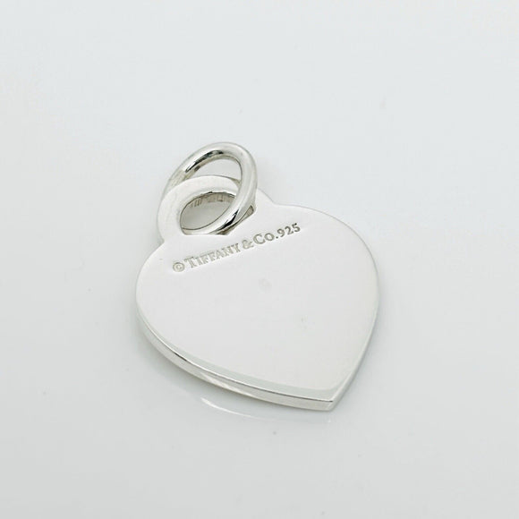 Tiffany & Co. Letter J Heart Pendant Charm Notes Alphabet in 925 Sterling Silver