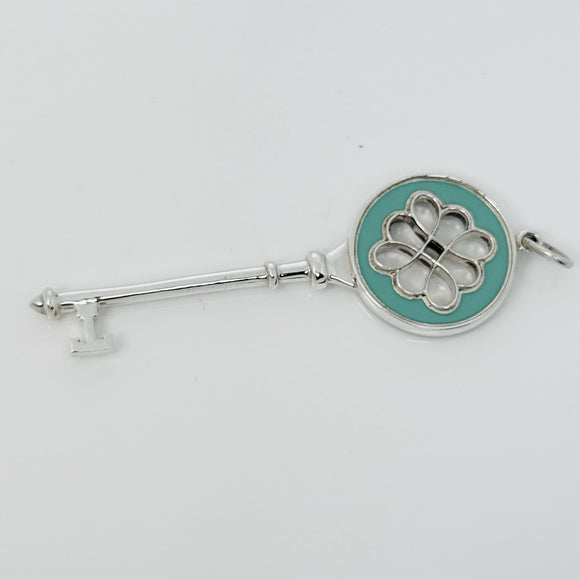 Tiffany & Co Blue Enamel Round Quatrefoil Daisy Flower Key Pendant in Silver