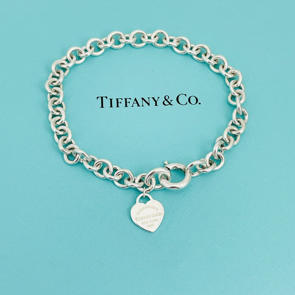 Return to Tiffany & Co Heart Tag Rolo Round Link Charm Bracelet in Silver - 1