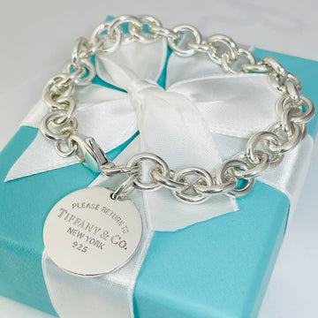 9" Extra Large Return to Tiffany & Co Round Tag Charm Bracelet in Silver