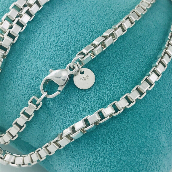 18" Tiffany & Co  Mens Unisex Venetian Box Link Necklace in Sterling Silver